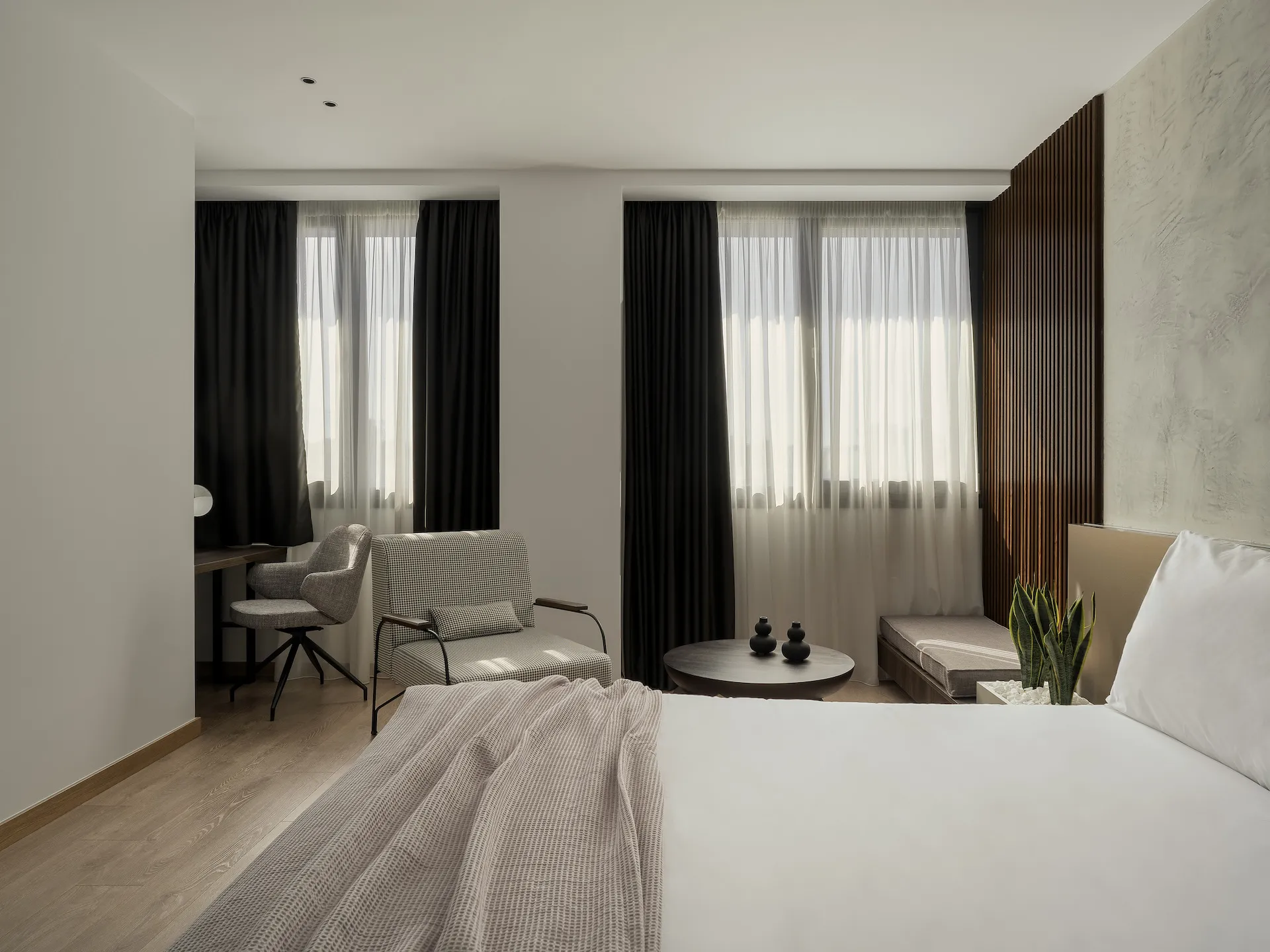 LefterisKossarasPhotography-14-juniorSuites